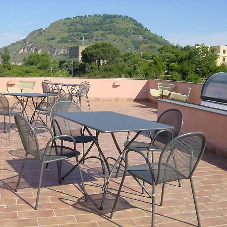Flegrea House Pozzuoli Exterior foto