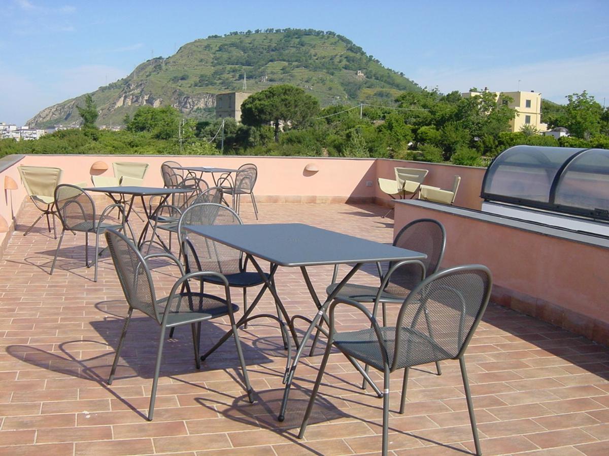 Flegrea House Pozzuoli Exterior foto