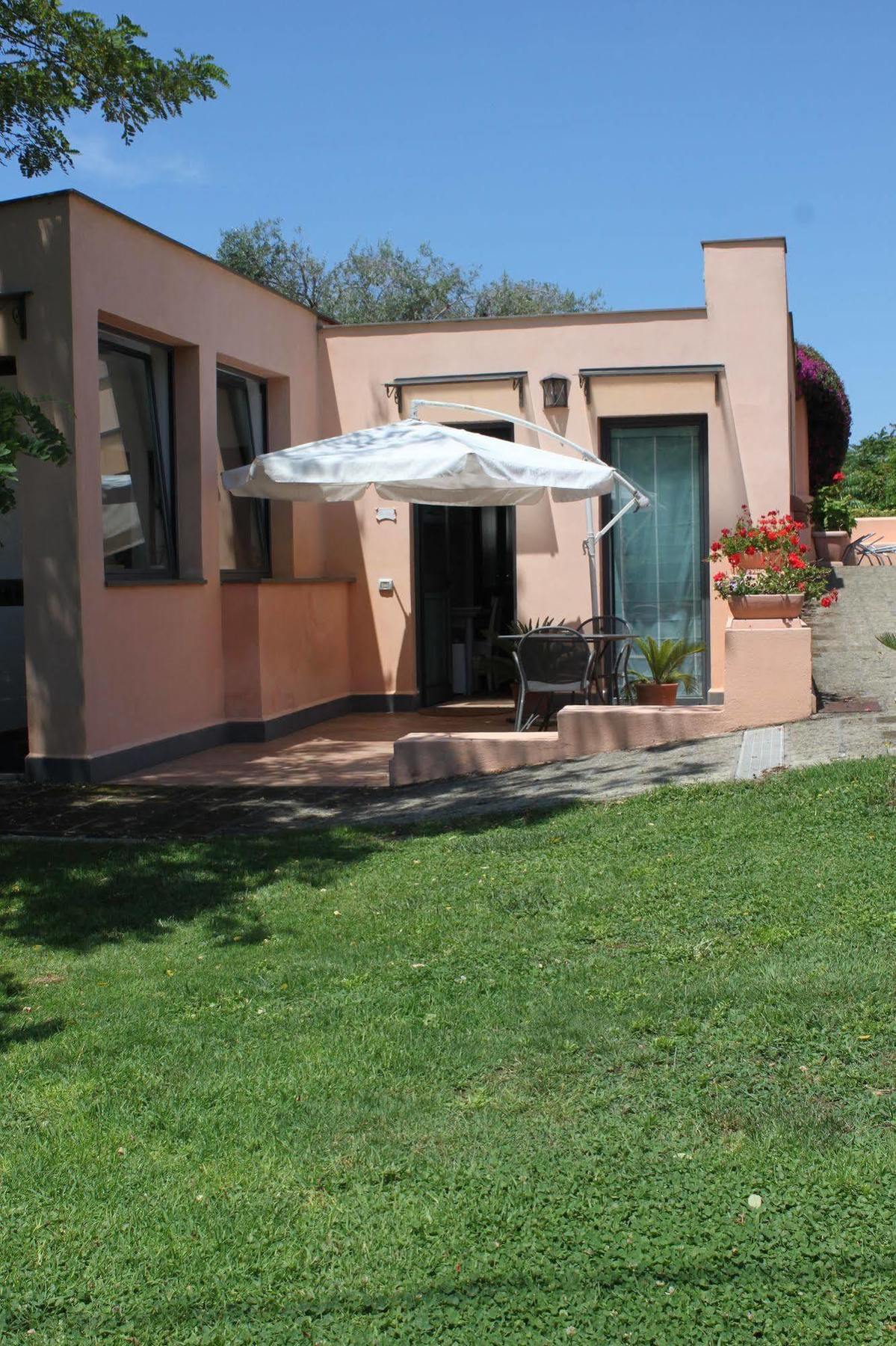 Flegrea House Pozzuoli Exterior foto